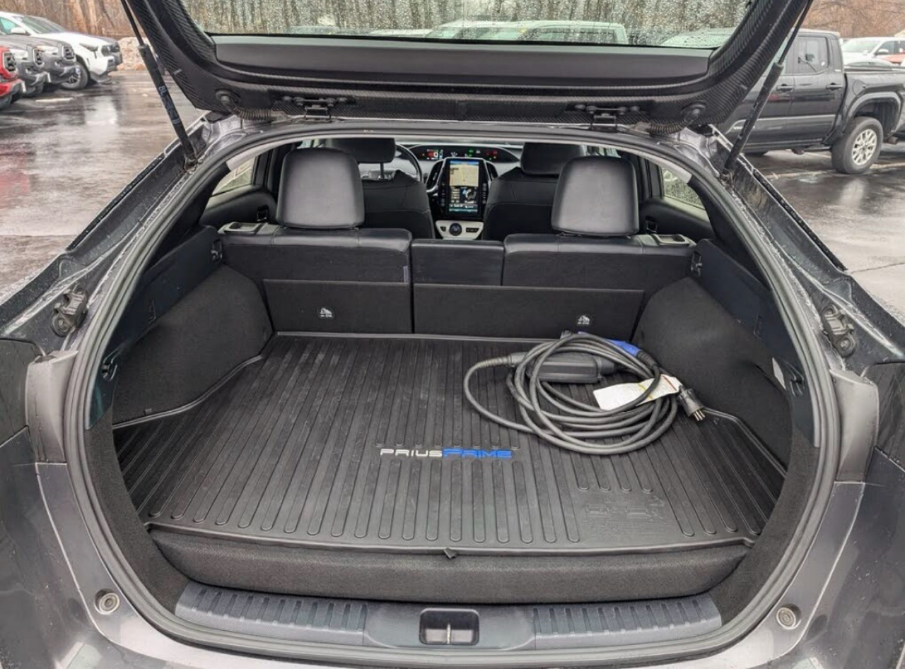 Toyota Prius Prime Premium 2017