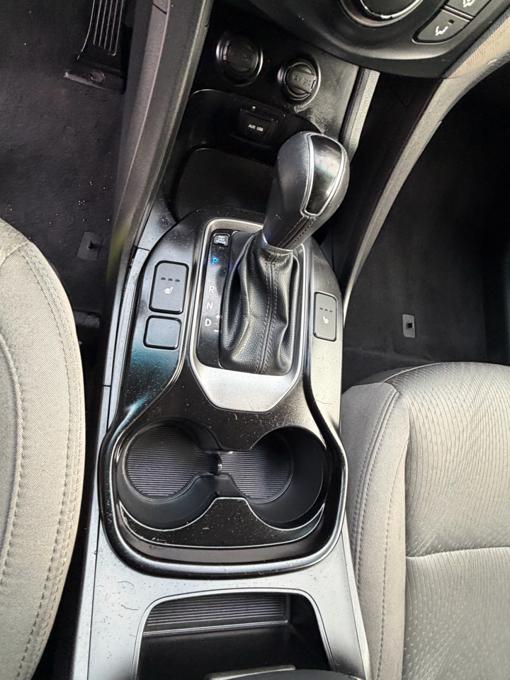 Hyundai Santa Fe  2015