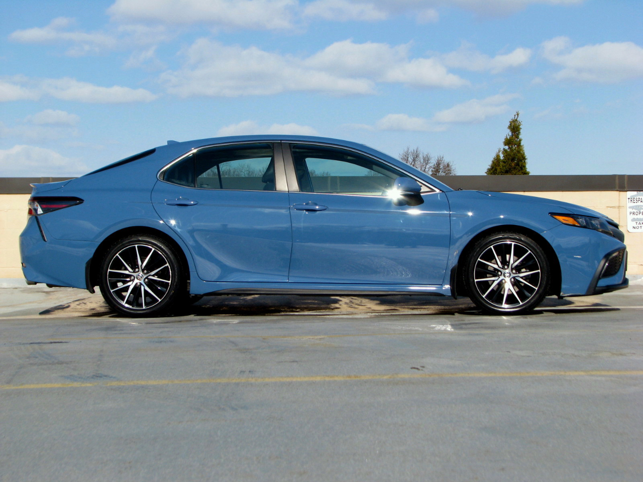 Toyota Camry SE Nightshade Edition AWD 2023