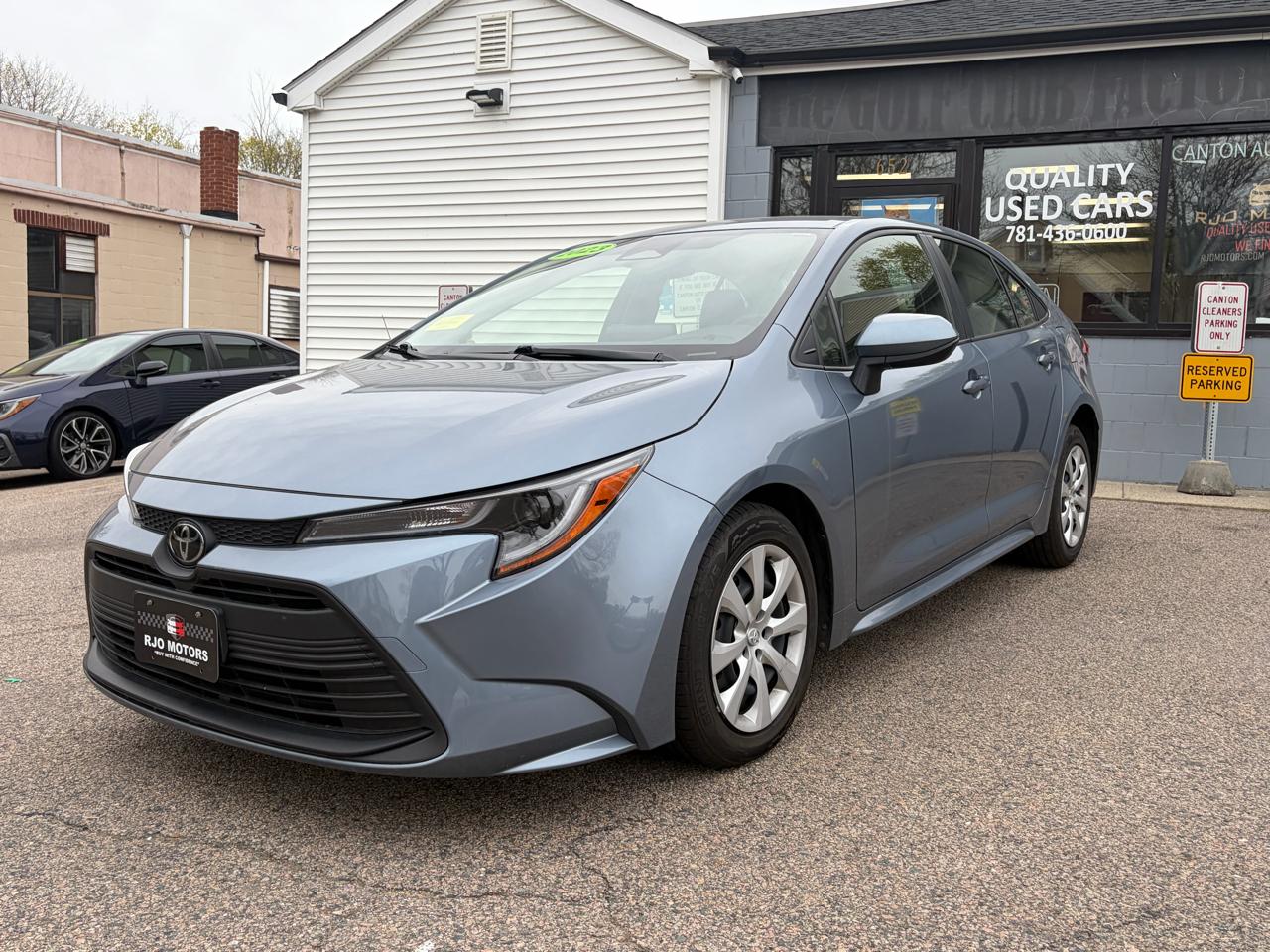 Toyota Corolla 4dr Sdn LE Auto 2023