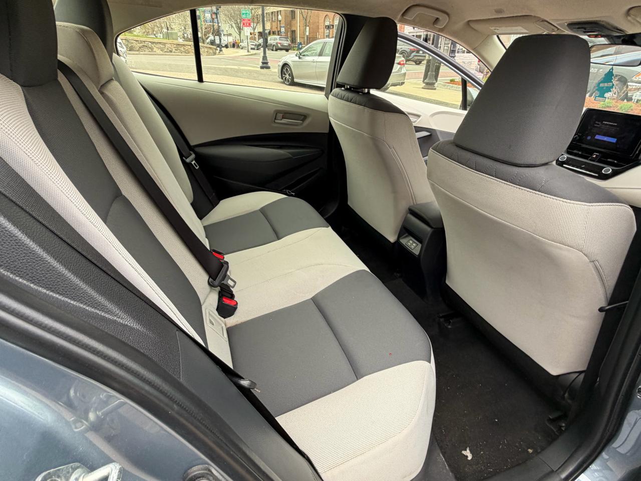 Toyota Corolla 4dr Sdn LE Auto 2023