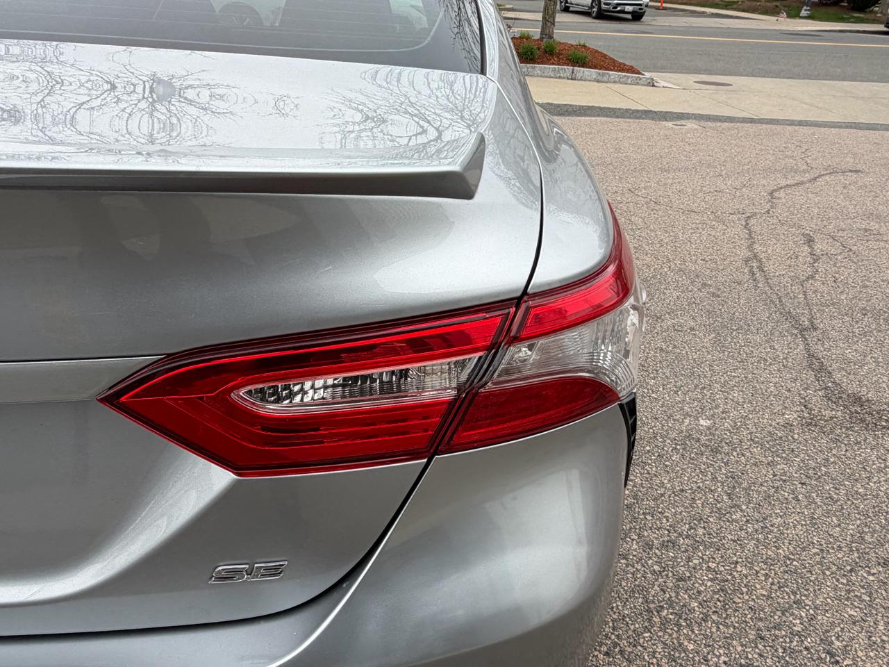 Toyota Camry XLE 2019