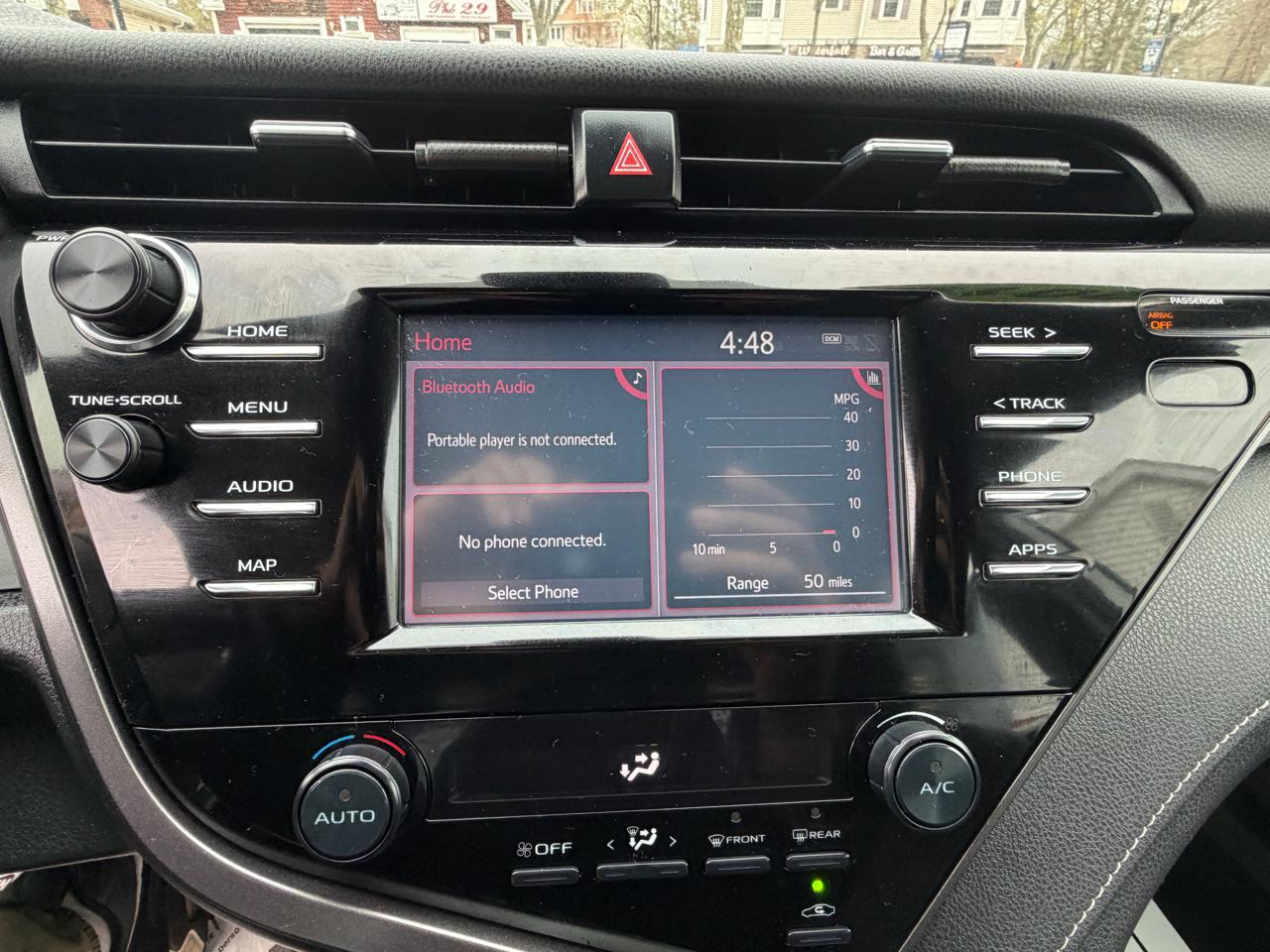 Toyota Camry XLE 2019