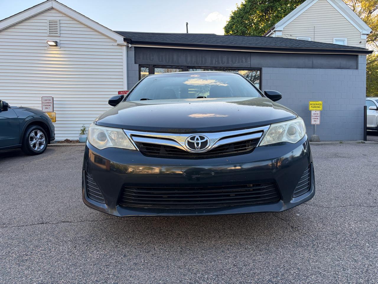 Toyota Camry XLE 2013