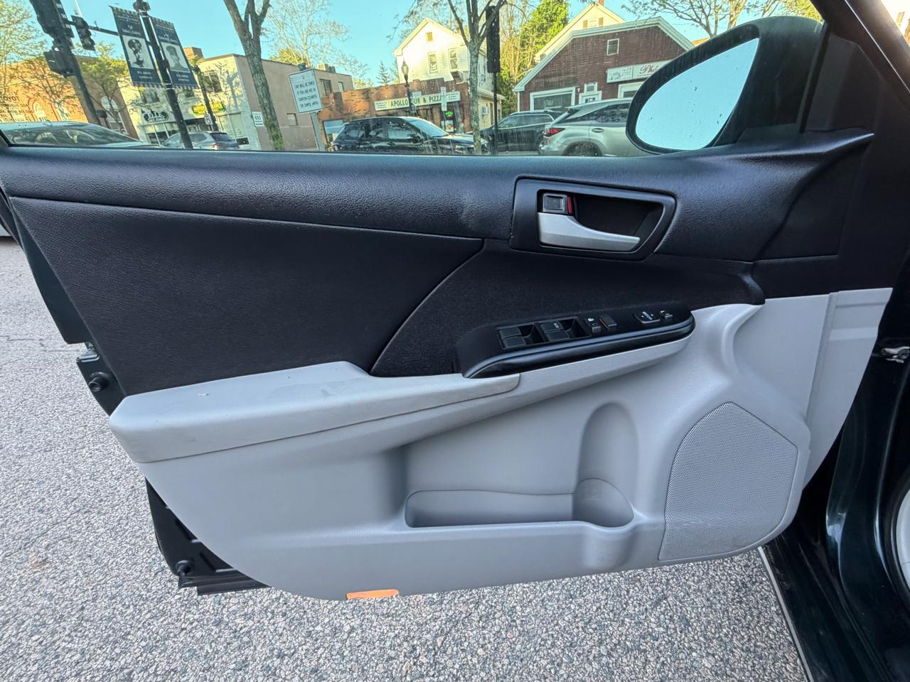 Toyota Camry XLE 2013