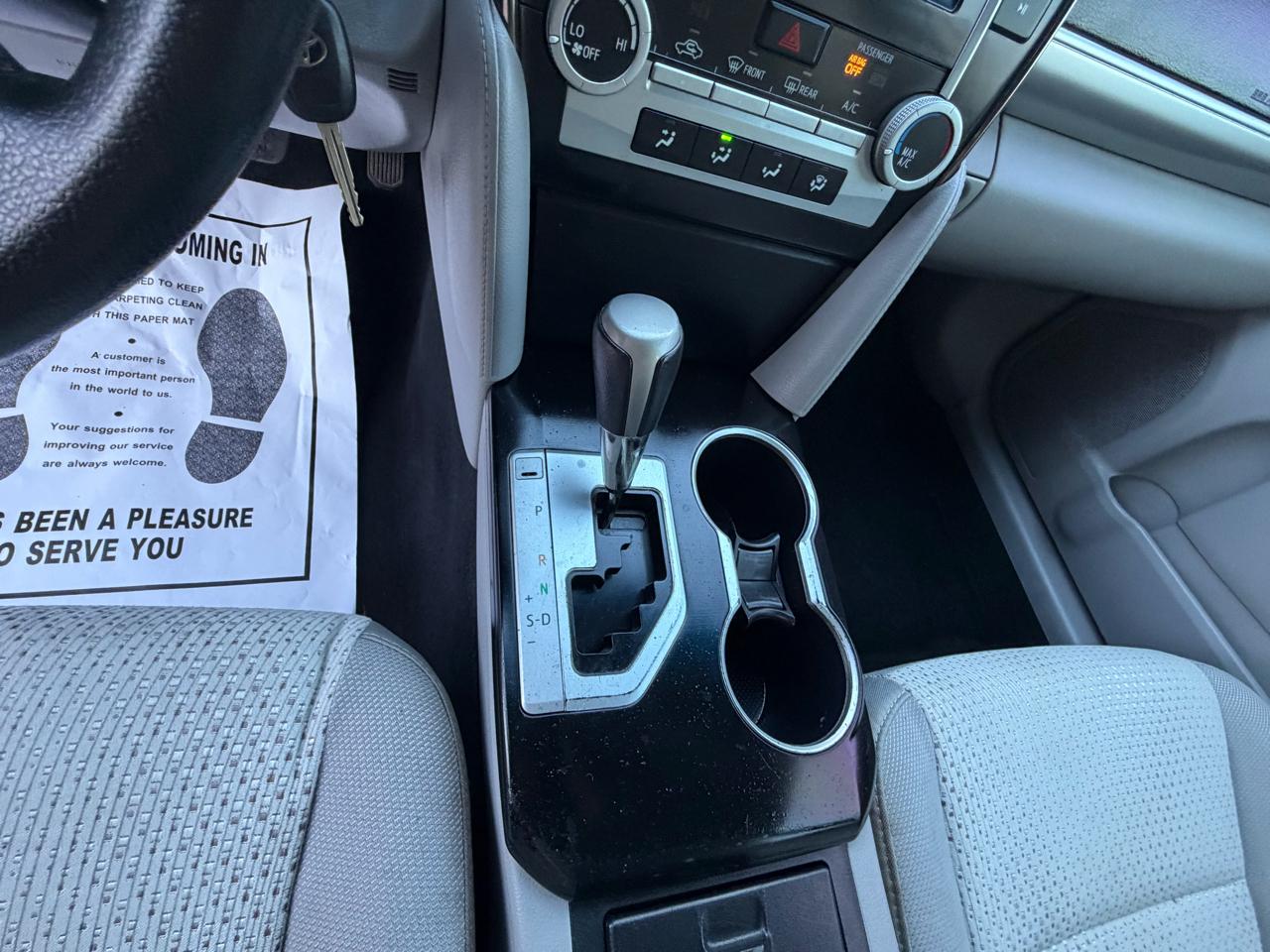 Toyota Camry XLE 2013
