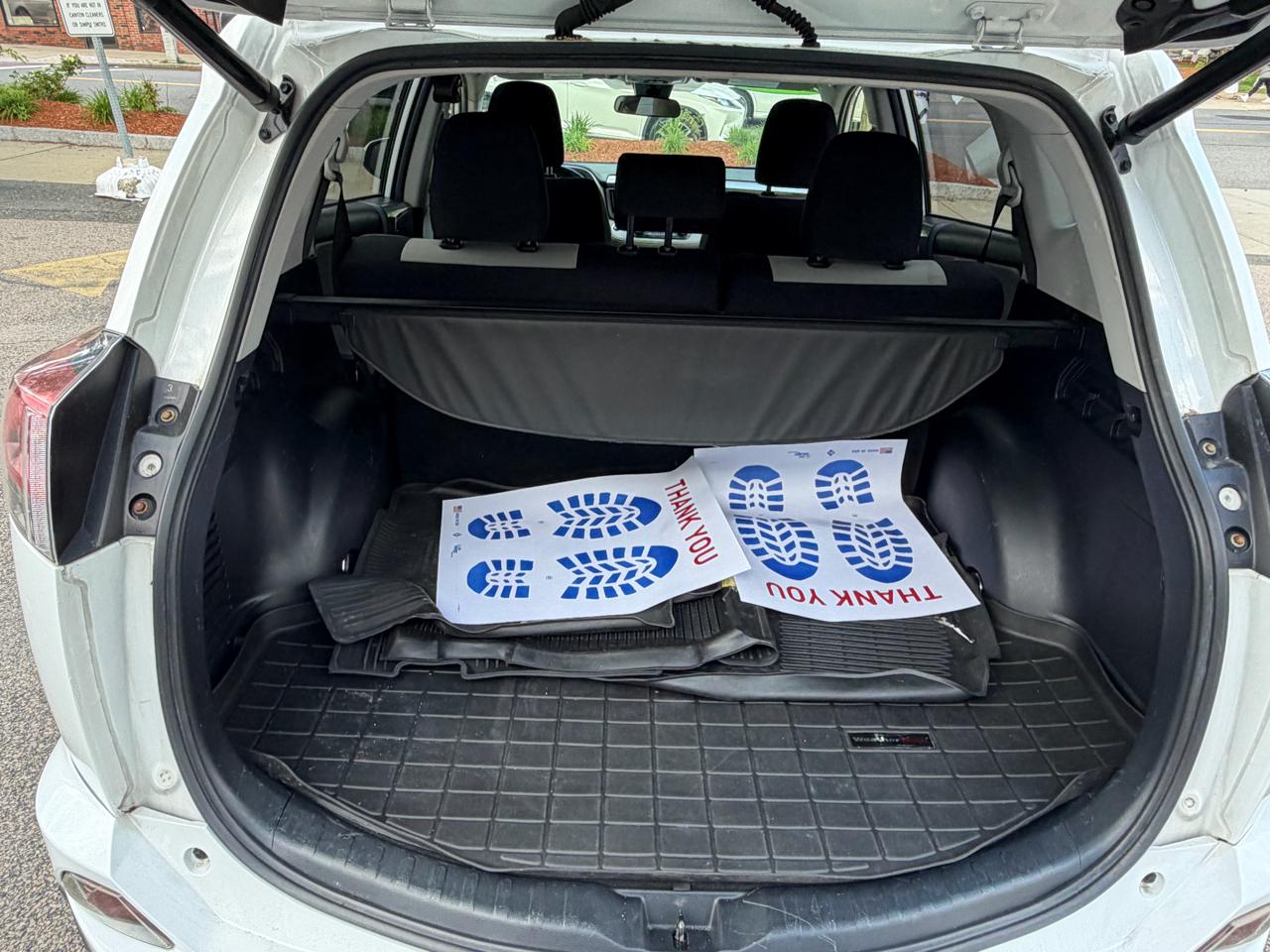 Toyota RAV4 XLE AWD 2018