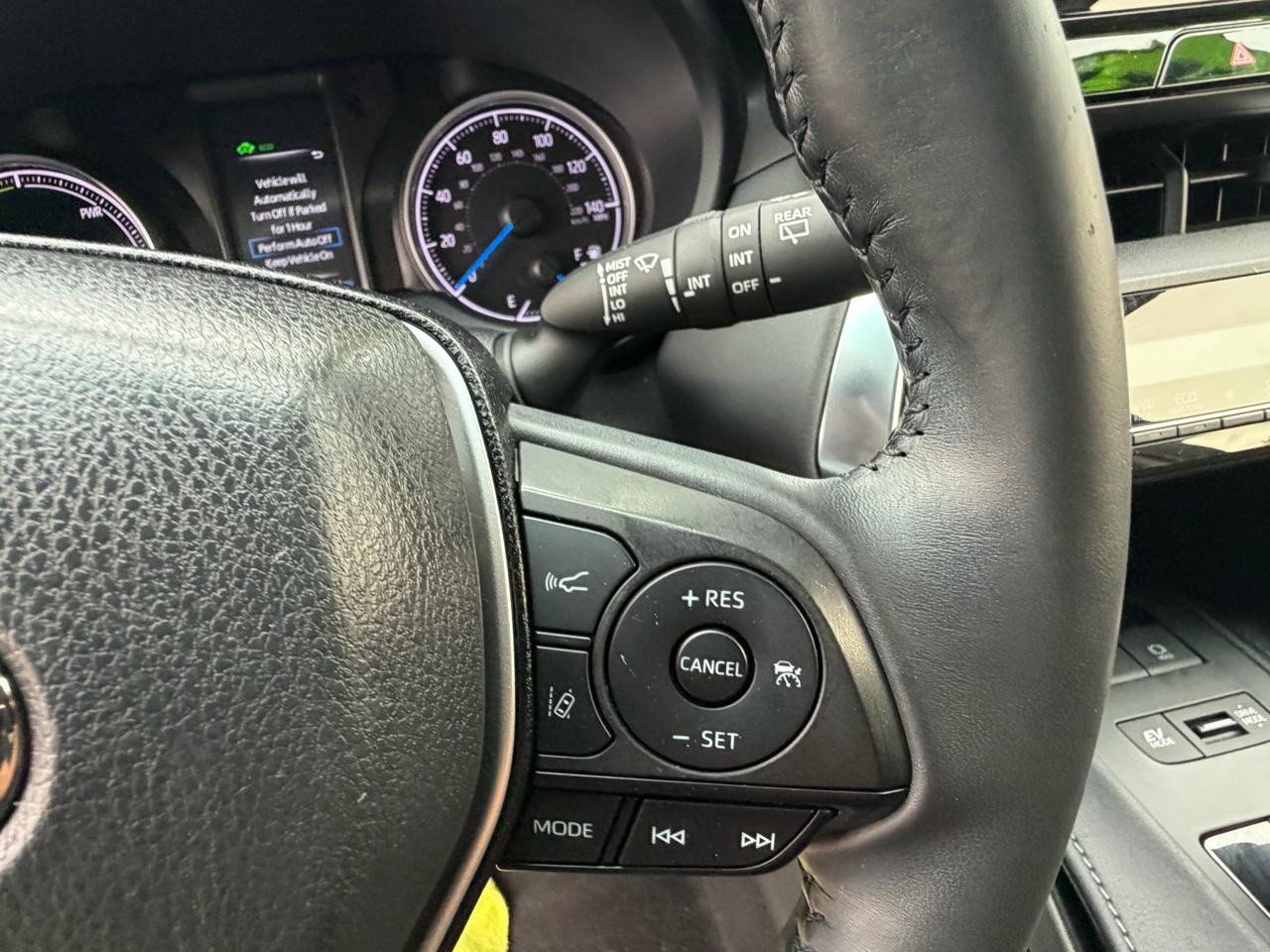 Toyota Venza LE 2021