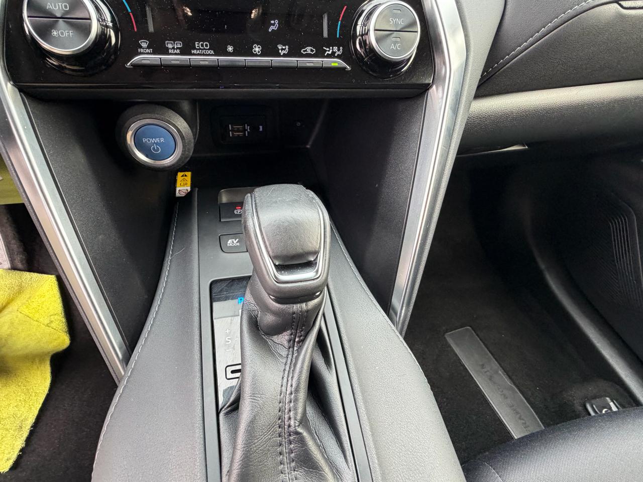 Toyota Venza LE 2021