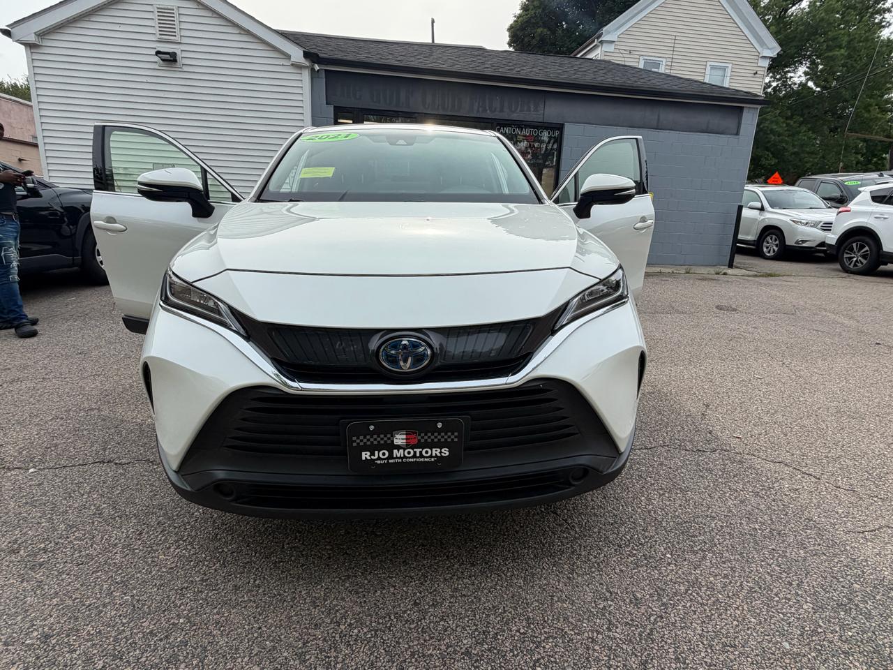 Toyota Venza LE 2021
