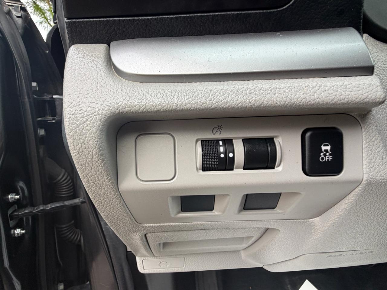 Subaru Forester 2.5i Premium PZEV CVT 2017