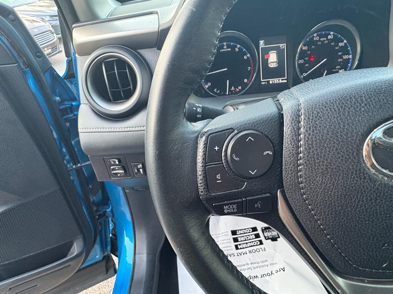 Toyota RAV4 XLE AWD 2018