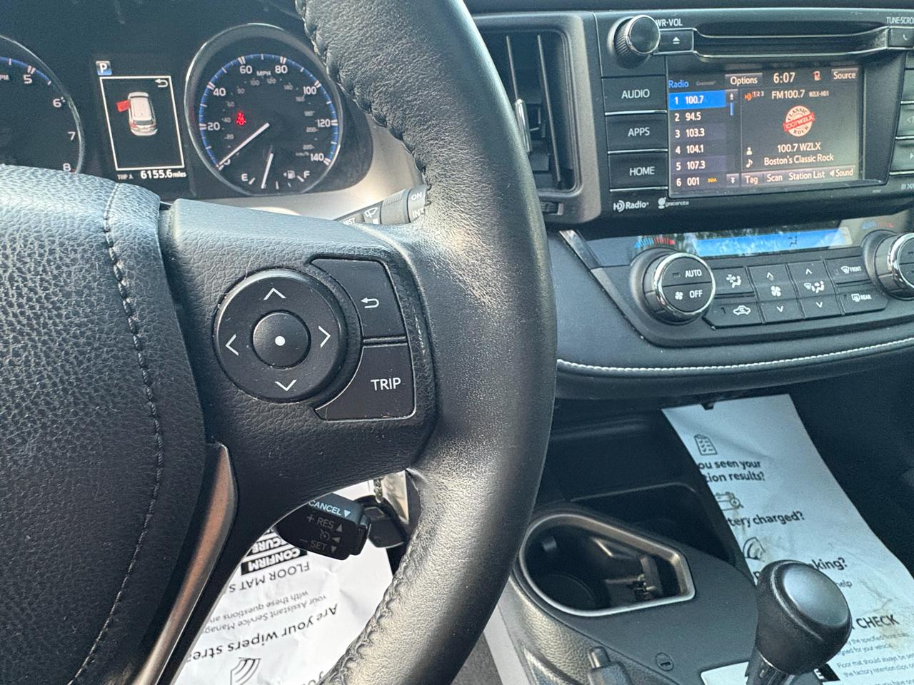 Toyota RAV4 XLE AWD 2018