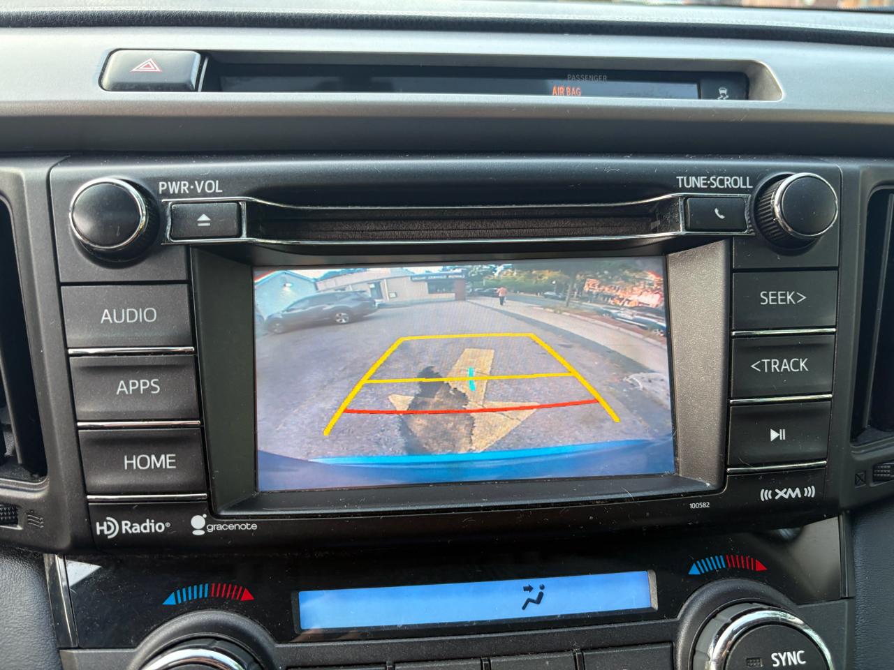 Toyota RAV4 XLE AWD 2018