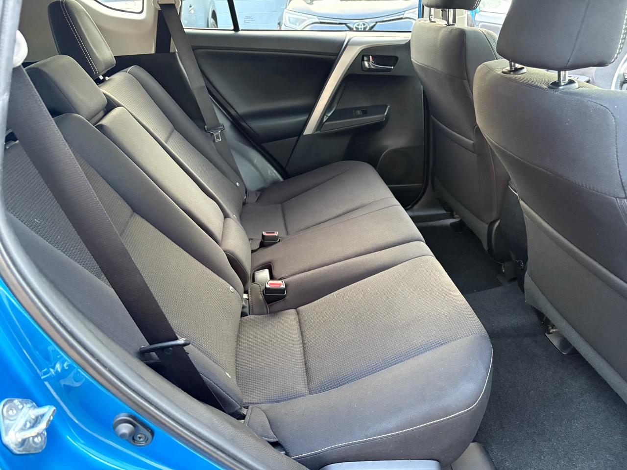 Toyota RAV4 XLE AWD 2018