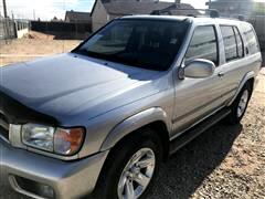 2002 Nissan Pathfinder 