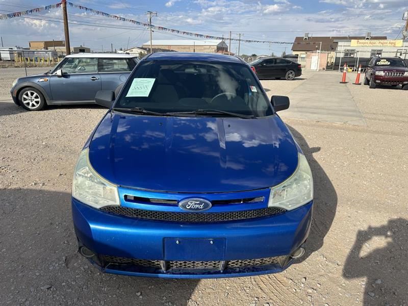 Ford Focus SE Sedan 2011