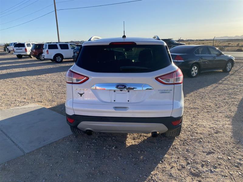 Ford Escape Titanium FWD 2016