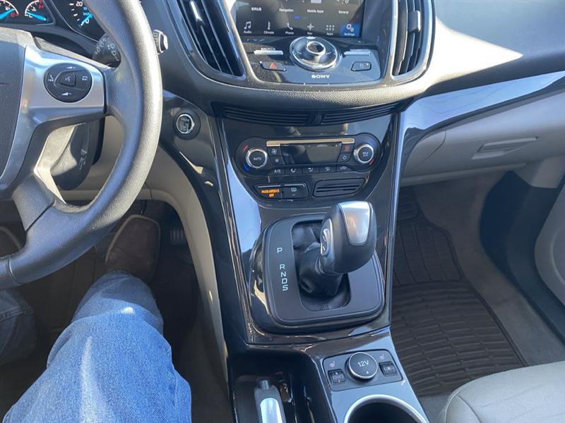 Ford Escape Titanium FWD 2016