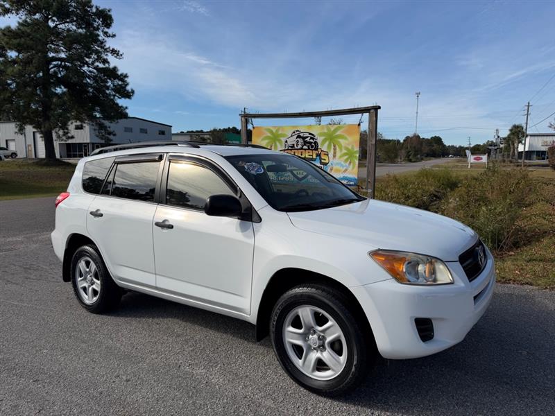 Toyota RAV4 Base I4 2WD 2010 Toyota RAV4 Base I4 2WD 2010
