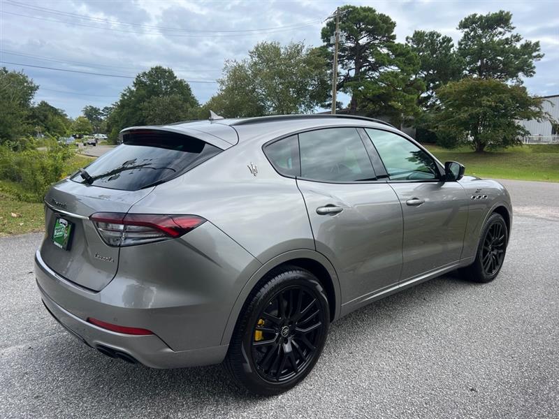 Maserati Levante Base 2022 Maserati Levante Base 2022