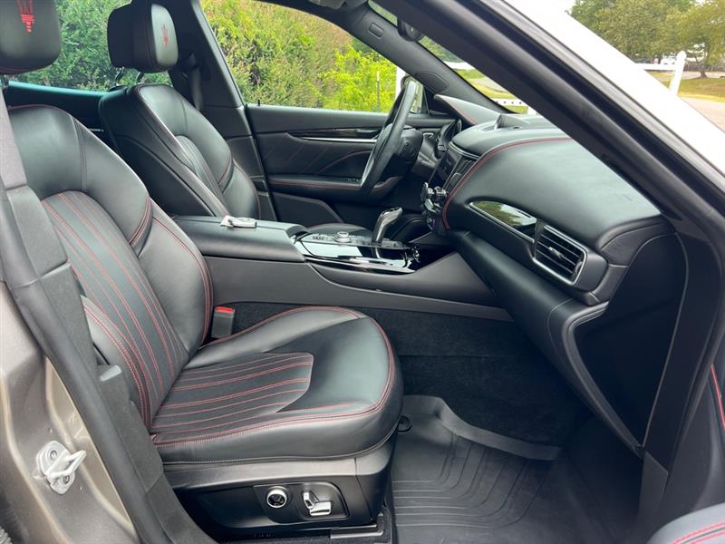 Maserati Levante Base 2022 Maserati Levante Base 2022