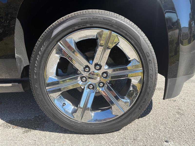 GMC Yukon XL Denali 4WD 2018 GMC Yukon XL Denali 4WD 2018