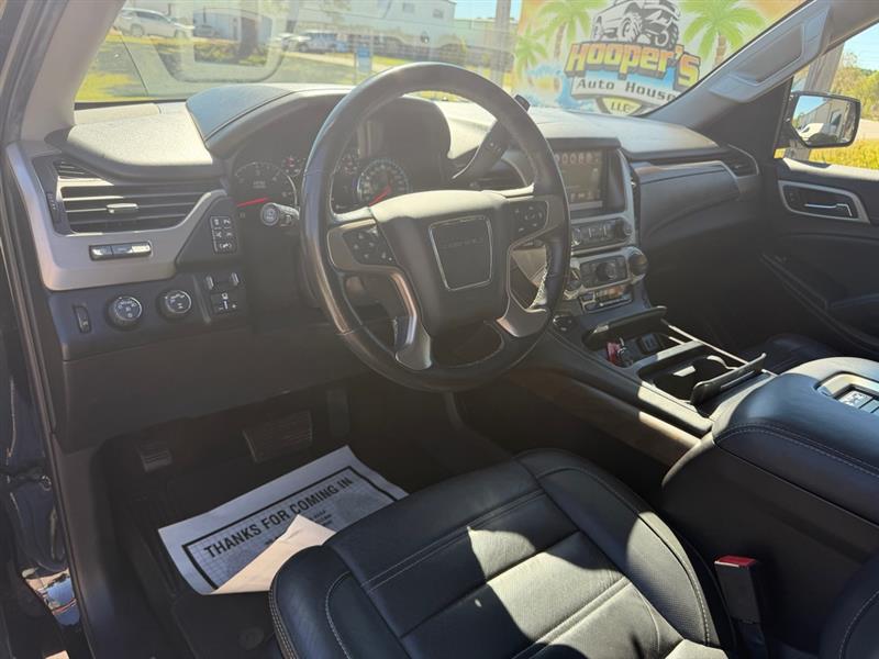 GMC Yukon XL Denali 4WD 2018 GMC Yukon XL Denali 4WD 2018