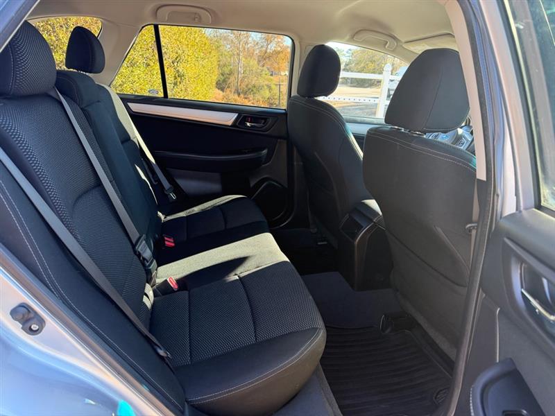 Subaru Outback 2.5i Premium 2017