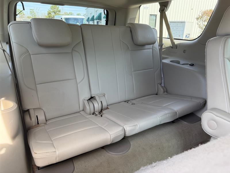 GMC Yukon XL Denali 4WD 2017