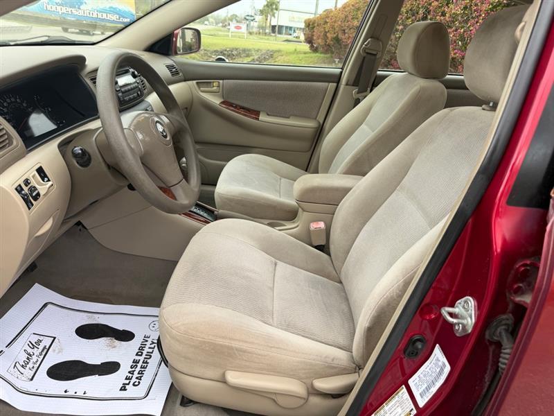 Toyota Corolla CE 2005