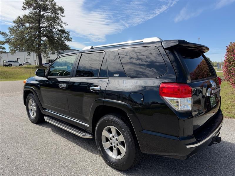 Toyota 4Runner SR5 2WD 2013