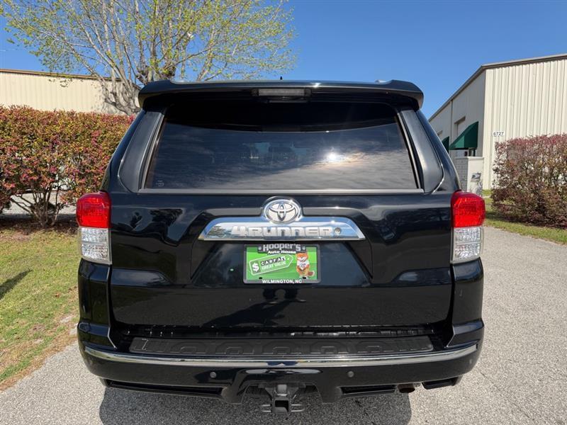 Toyota 4Runner SR5 2WD 2013