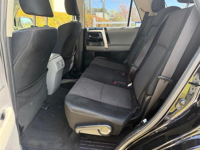 Toyota 4Runner SR5 2WD 2013