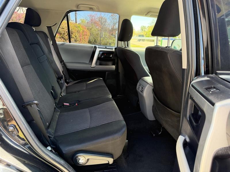 Toyota 4Runner SR5 2WD 2013