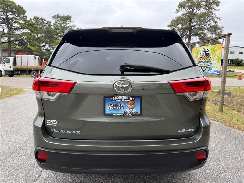 Toyota Highlander LE Plus AWD V6 2019