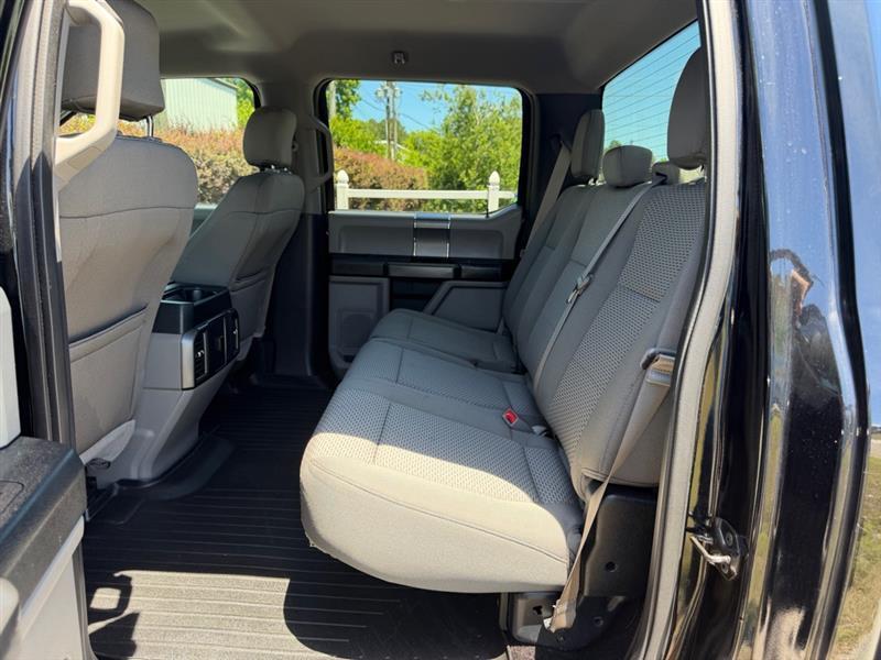 Ford F-150 XL SuperCrew 5.5-ft. Bed 4WD 2016