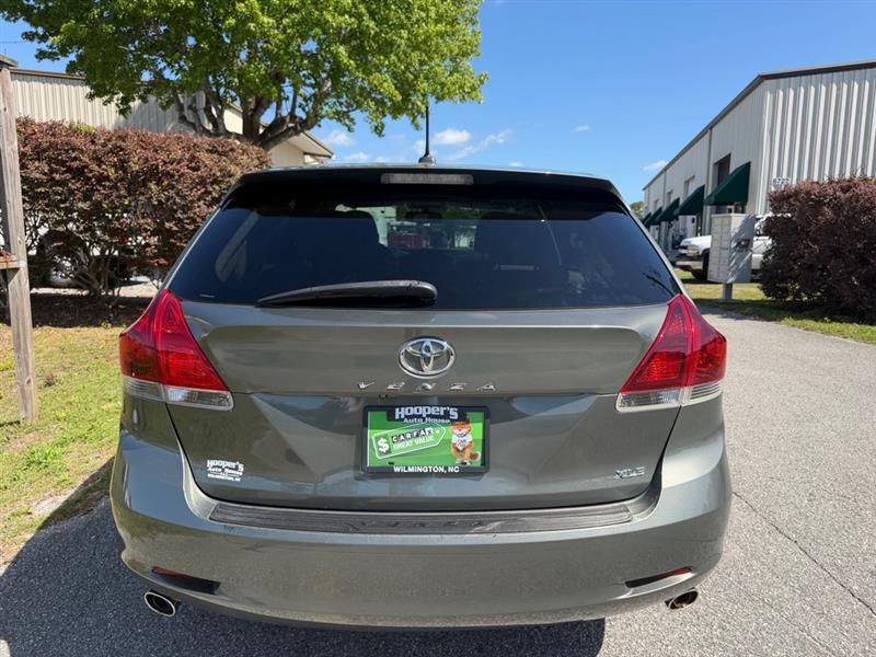 Toyota Venza LE V6 FWD 2013