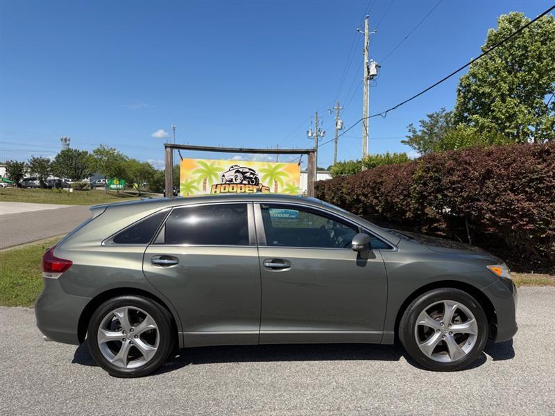Toyota Venza LE V6 FWD 2013