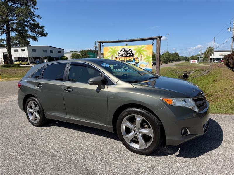 Toyota Venza LE V6 FWD 2013