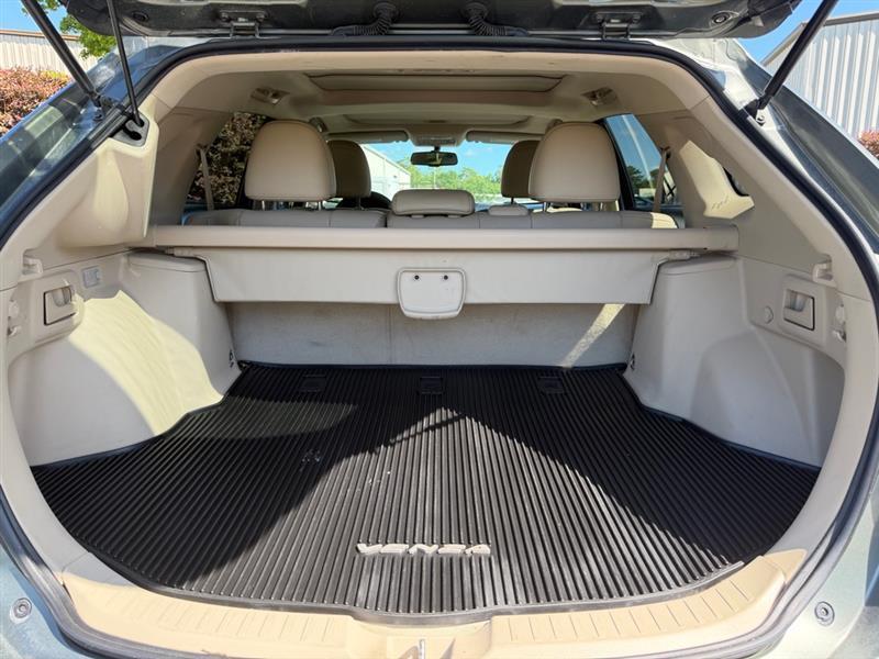 Toyota Venza LE V6 FWD 2013