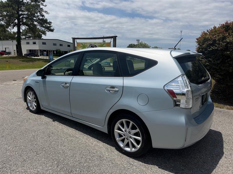 Toyota Prius V Three 2014