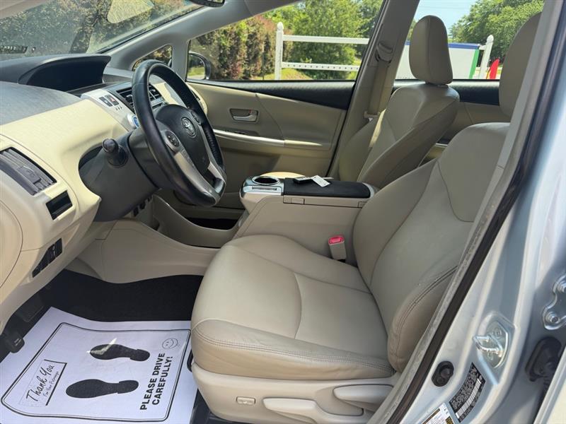 Toyota Prius V Three 2014