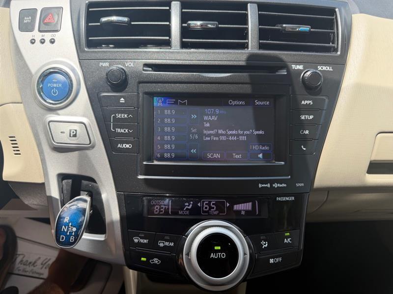 Toyota Prius V Three 2014
