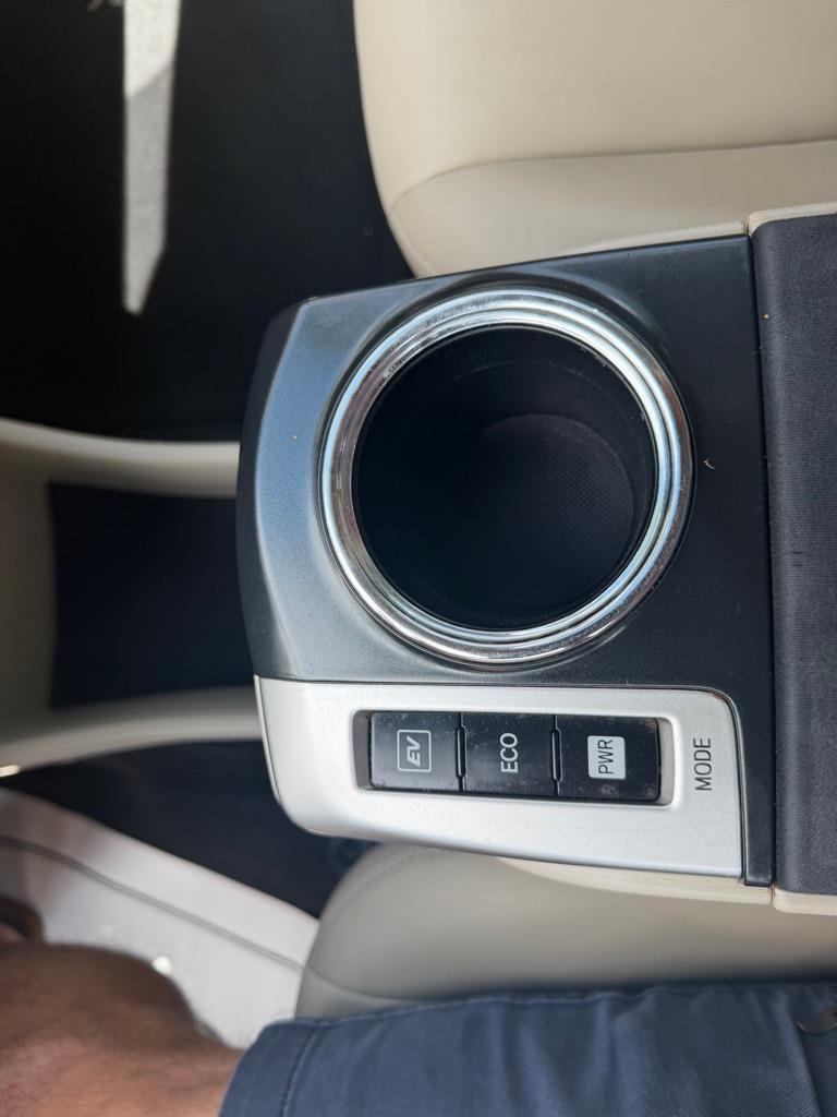 Toyota Prius V Three 2014