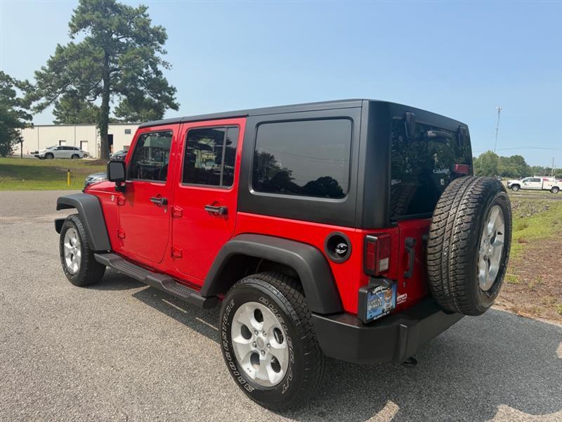 Jeep Wrangler Unlimited Sport 4WD 2011