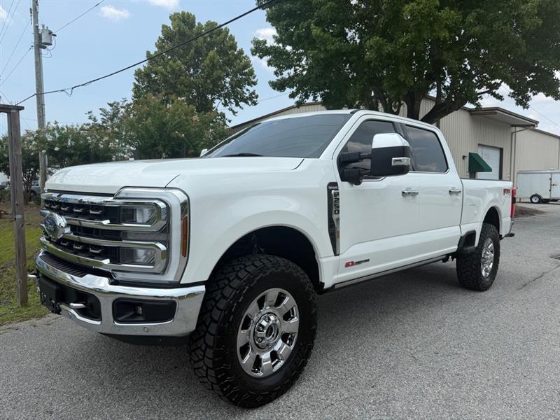 Ford F-250 SD Platinum Crew Cab 4WD 2024
