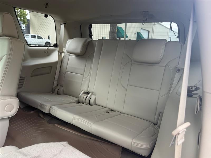 GMC Yukon Denali 4WD 2015