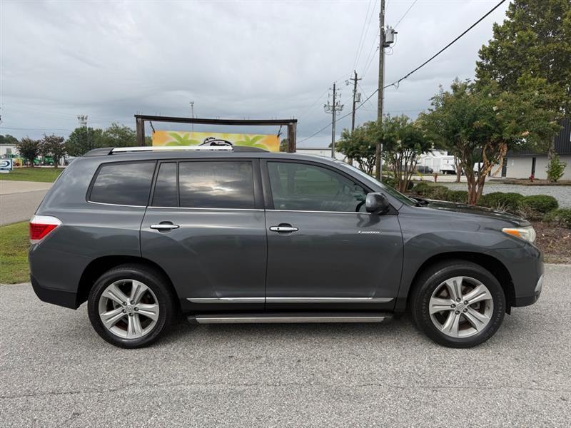 Toyota Highlander Limited 4WD 2013