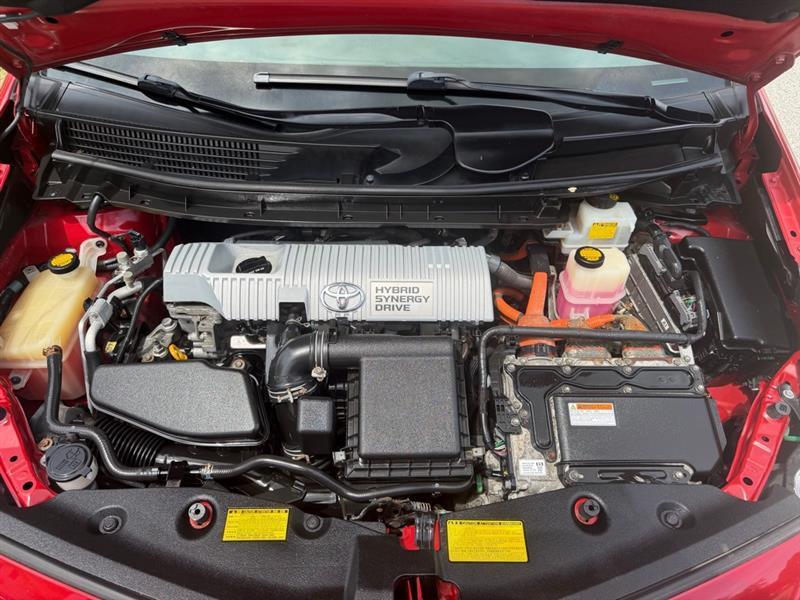2013 Toyota Prius v Five - Photo 9